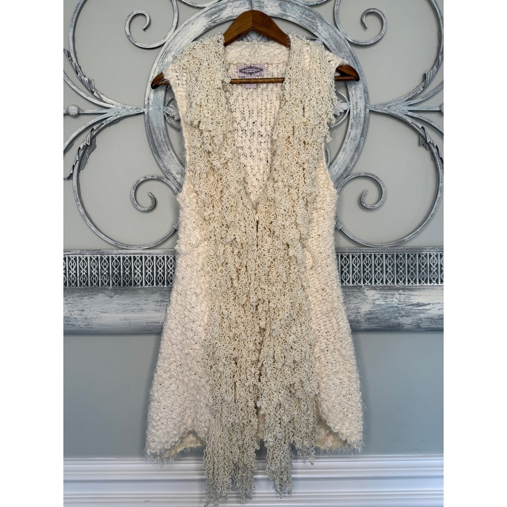 Oliver by Escio Cream Shaggy Loop Fringe Knit Longline Vest Womens Medium‎ EUC